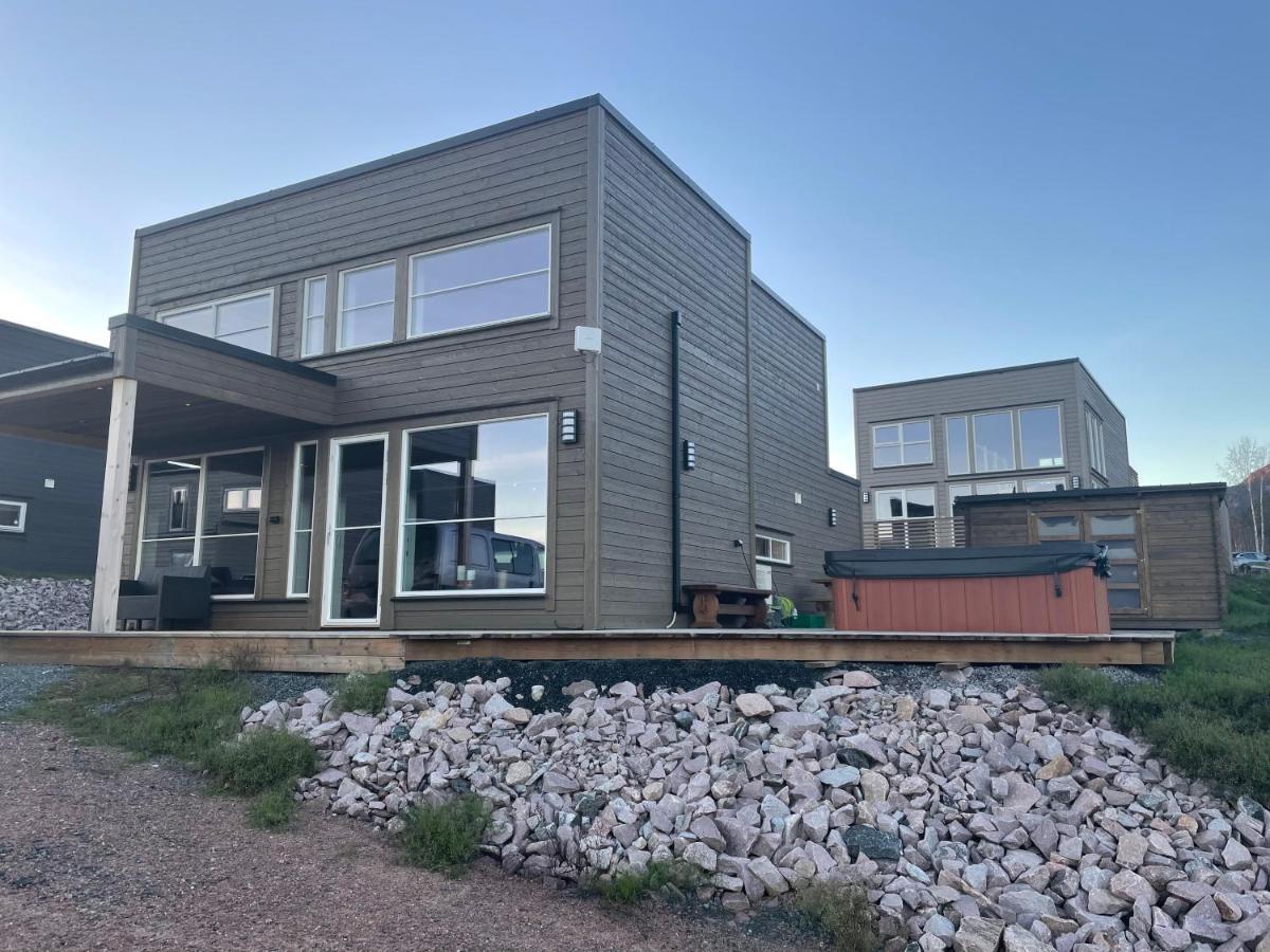 Exclusive Funkis Cabin, Lake View, Rooftop Terrace, Jacuzzi, Sauna, Close To Golf And Alpine Vradal Bagian luar foto