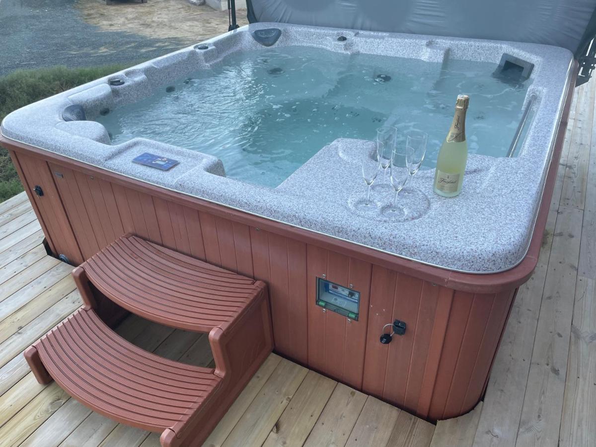 Exclusive Funkis Cabin, Lake View, Rooftop Terrace, Jacuzzi, Sauna, Close To Golf And Alpine Vradal Bagian luar foto